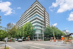 411-181 1st Avenue WVancouver, BC V5Y 0E3