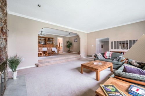 7720 Waterton Drive, Richmond, BC - Indoor