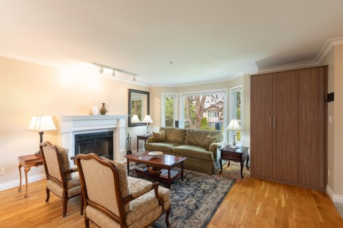 1844 10Th Avenue W, Vancouver, BC - Indoor Photo Showing Living Room With Fireplace
