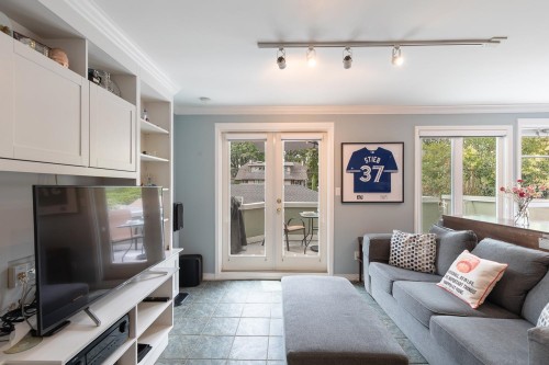1844 10Th Avenue W, Vancouver, BC - Indoor