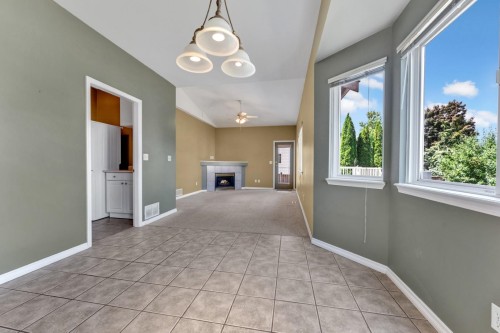 20135 121St Avenue, Maple Ridge, BC - Indoor Photo Showing Other Room With Fireplace