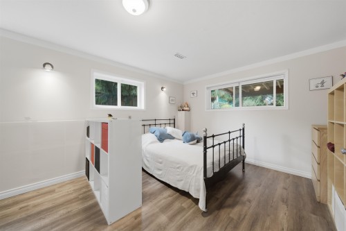 12092 Glenhurst Street, Maple Ridge, BC - Indoor Photo Showing Bedroom