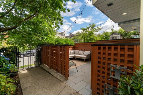 2042 Triumph Street, Vancouver, BC 