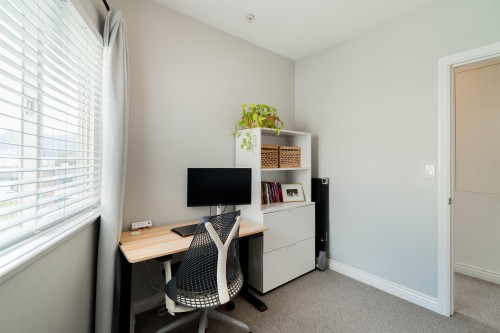 2042 Triumph Street, Vancouver, BC 