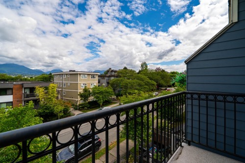 2042 Triumph Street, Vancouver, BC 