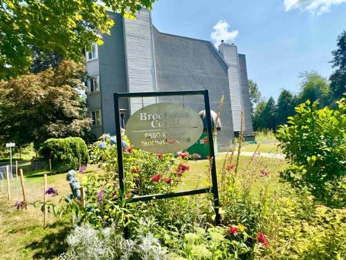 303-9890 Manchester Drive, Burnaby, BC - Outdoor