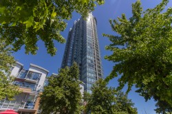 2505-1033 Marinaside Crescent  Vancouver, BC V6Z 3A3