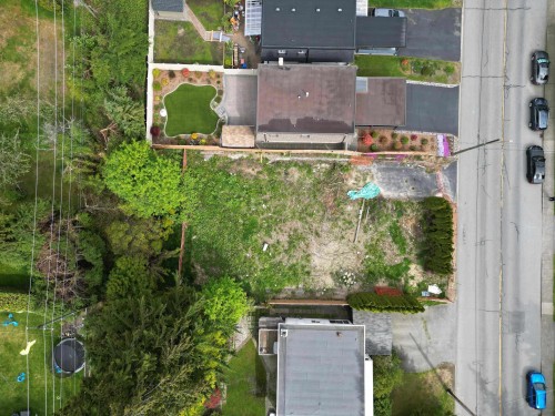 946 Montroyal Boulevard, North Vancouver, BC 
