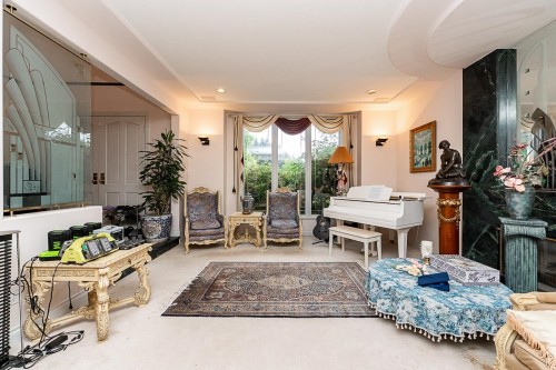 1548 Parkway Boulevard, Coquitlam, BC - Indoor