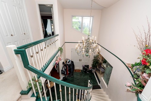 1548 Parkway Boulevard, Coquitlam, BC - Indoor Photo Showing Other Room