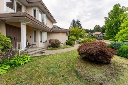 1548 Parkway Boulevard, Coquitlam, BC - Outdoor