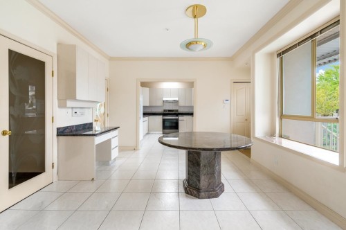 6520 Doman Street, Vancouver, BC - Indoor