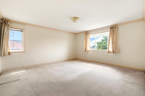6520 Doman Street, Vancouver, BC - Indoor Photo Showing Other Room