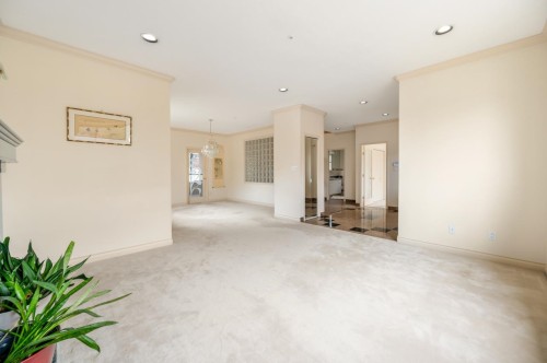 6520 Doman Street, Vancouver, BC - Indoor Photo Showing Other Room