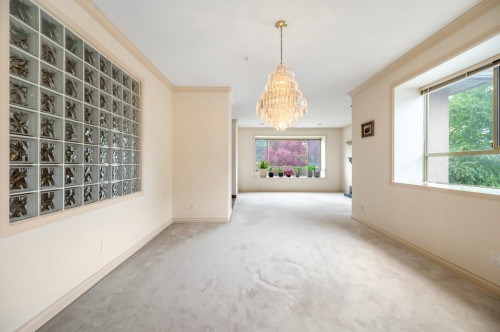 6520 Doman Street, Vancouver, BC - Indoor Photo Showing Other Room