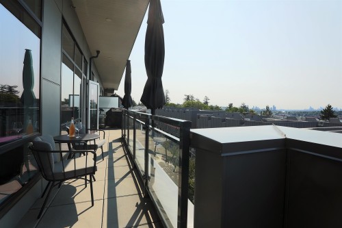 403-615 3Rd Street E, North Vancouver, BC - Outdoor With Balcony With Exterior