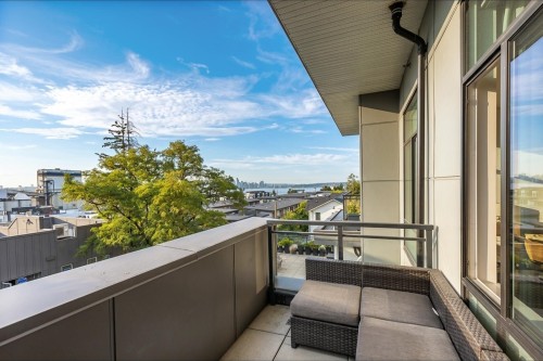 403-615 3Rd Street E, North Vancouver, BC - Outdoor With Balcony With View With Exterior