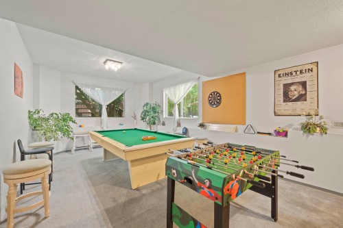 2445 Mowat Place, North Vancouver, BC - Indoor Photo Showing Other Room
