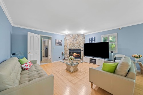 2445 Mowat Place, North Vancouver, BC - Indoor Photo Showing Living Room With Fireplace