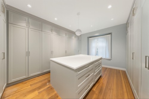 12320 No. 3 Road, Richmond, BC - Indoor Photo Showing Other Room