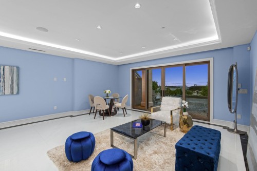 2185 Westhill Wynd, West Vancouver, BC - Indoor