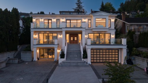 2185 Westhill Wynd, West Vancouver, BC - Outdoor With Facade