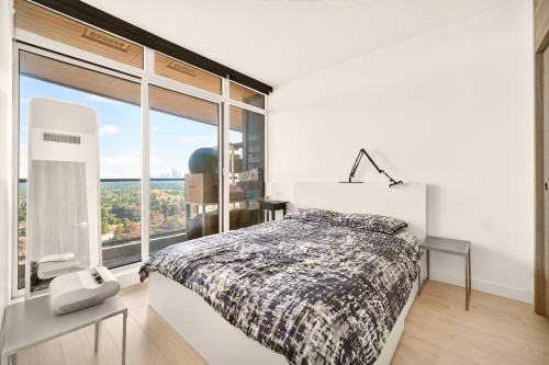 4108-4880 Lougheed Highway, Burnaby, BC - Indoor Photo Showing Bedroom