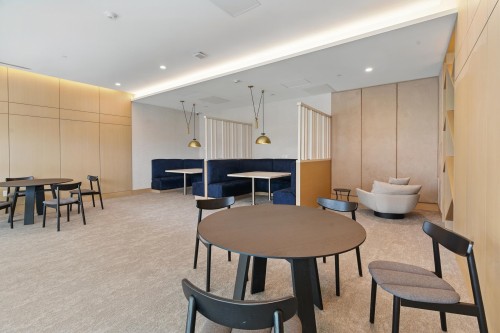 4108-4880 Lougheed Highway, Burnaby, BC - Indoor