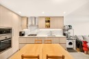 4108-4880 Lougheed Highway, Burnaby, BC  - Indoor Photo Showing Kitchen 