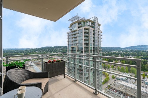 3401-2968 Glen Drive, Coquitlam, BC - Outdoor With View With Exterior