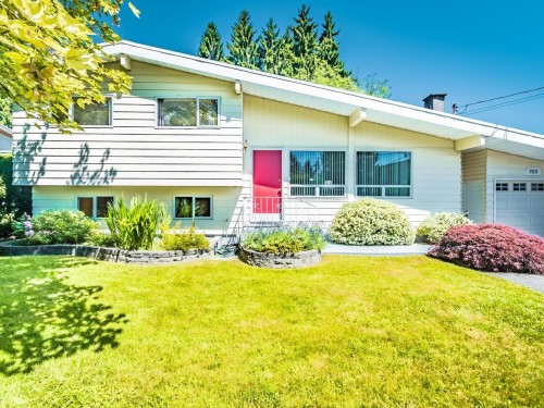 755 Egmont Avenue  Coquitlam, BC V3J 4J7