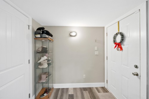 24225 103A Avenue, Maple Ridge, BC - Indoor Photo Showing Other Room