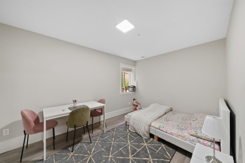 24225 103A Avenue, Maple Ridge, BC - Indoor Photo Showing Bedroom