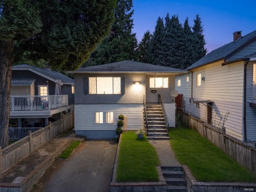 4987 Hoy Street, Vancouver, BC - Outdoor