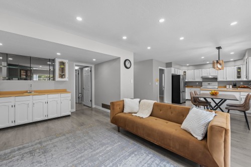 5379 Opal Place, Richmond, BC - Indoor