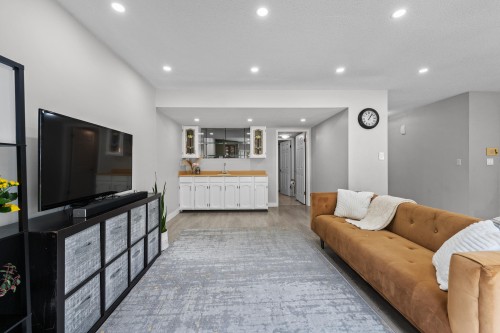 5379 Opal Place, Richmond, BC - Indoor