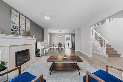 5379 Opal Place, Richmond, BC - Indoor Photo Showing Living Room With Fireplace