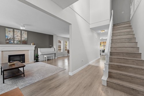 5379 Opal Place, Richmond, BC - Indoor With Fireplace