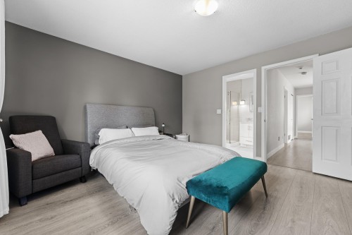 5379 Opal Place, Richmond, BC - Indoor Photo Showing Bedroom