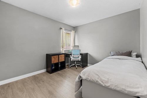 5379 Opal Place, Richmond, BC - Indoor Photo Showing Bedroom