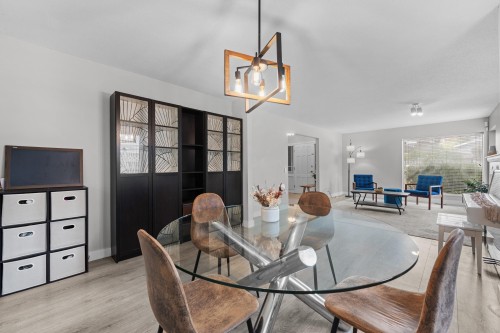 5379 Opal Place, Richmond, BC - Indoor Photo Showing Dining Room
