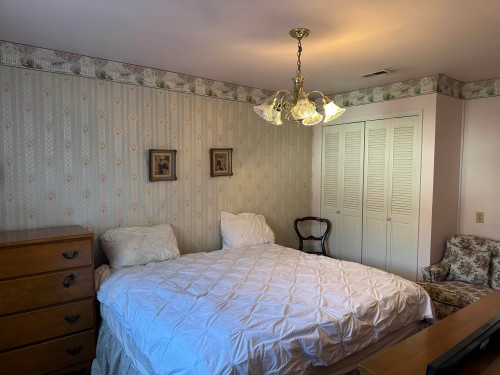 4132 Balkan Street, Vancouver, BC - Indoor Photo Showing Bedroom