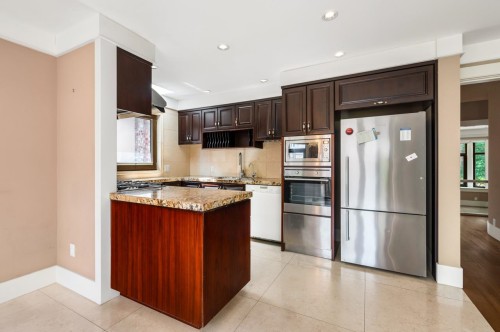 6678 Angus Drive, Vancouver, BC - Indoor Photo Showing Kitchen