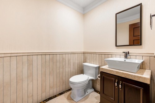 6678 Angus Drive, Vancouver, BC - Indoor Photo Showing Bathroom
