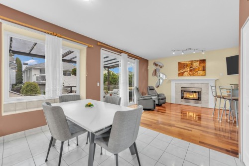 707 Omineca Avenue, Port Coquitlam, BC - Indoor Photo Showing Other Room With Fireplace