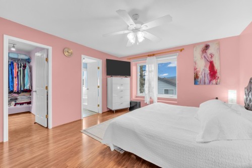 707 Omineca Avenue, Port Coquitlam, BC - Indoor Photo Showing Bedroom