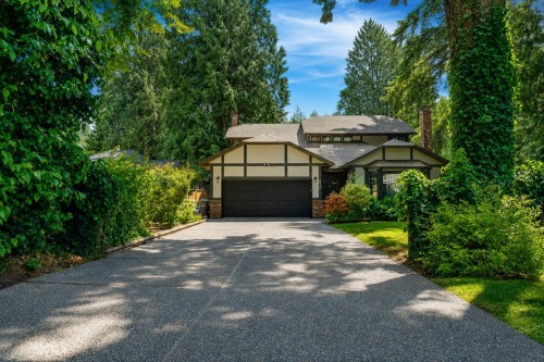 820 Seymour Boulevard  North Vancouver, BC V7J 2J6