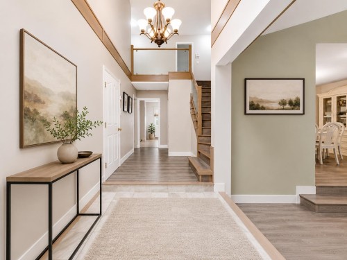 820 Seymour Boulevard, North Vancouver, BC - Indoor Photo Showing Other Room
