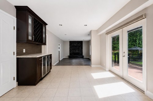 820 Seymour Boulevard, North Vancouver, BC -  Photo Showing Other Room