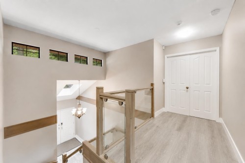 820 Seymour Boulevard, North Vancouver, BC - Indoor Photo Showing Other Room